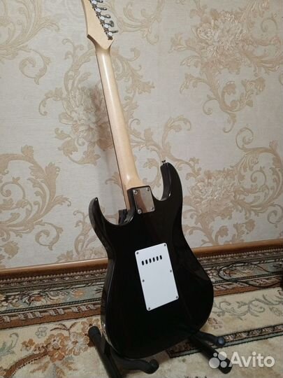 Электрогитара Homage HEG340BK с комбиком BelcatG10