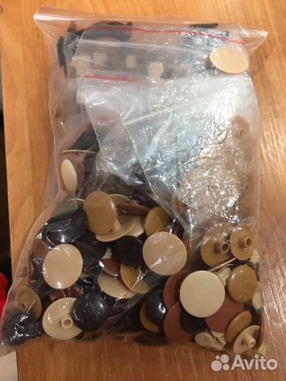 Заглушки для мебели