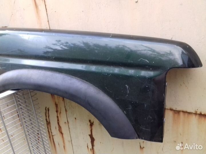 Land Rover Discovery 2 крыло алюминь