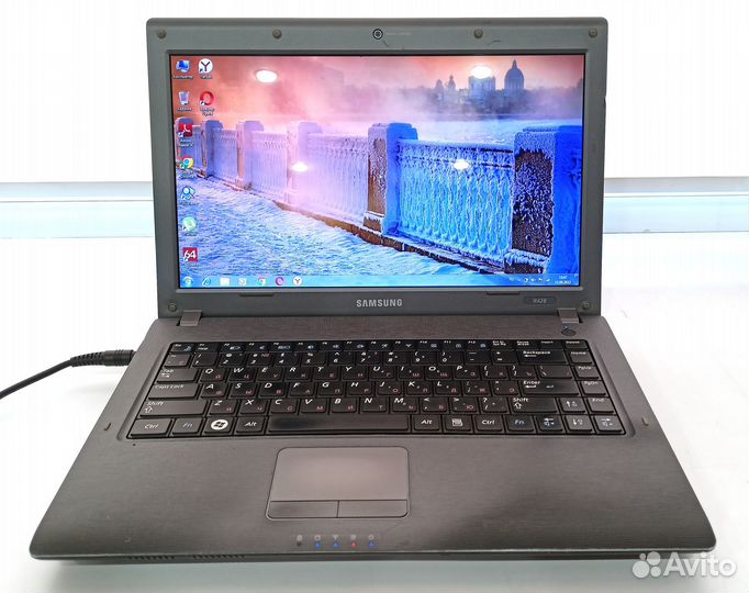 Ноутбук Samsung R428 (T4300, RAM 3Гб, HDD 250Гб)