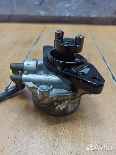 Вакуумный насос тормозной системы Opel Combo