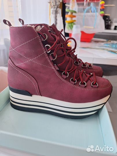 Кроссовки зимние, ботинки 36