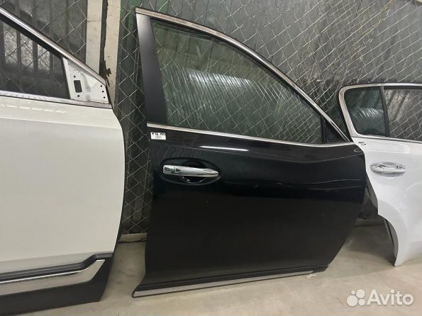 Передняя правая дверь Ниссан Х-Треил Т32