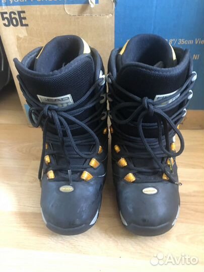 Сноубордические ботинки 35