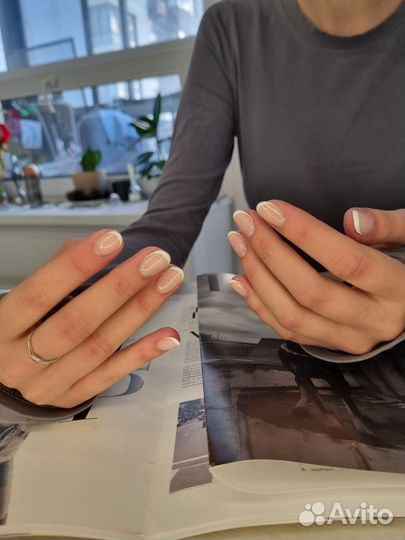 Наращивание ногтей