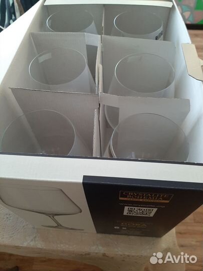 Бокалы для вина, прекрасный подарок