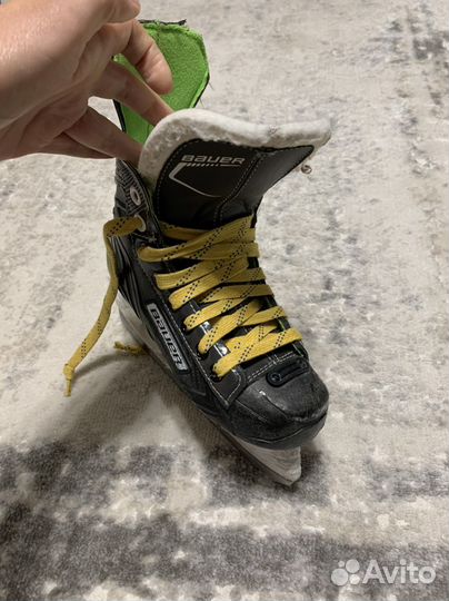 Хоккейные коньки bauer