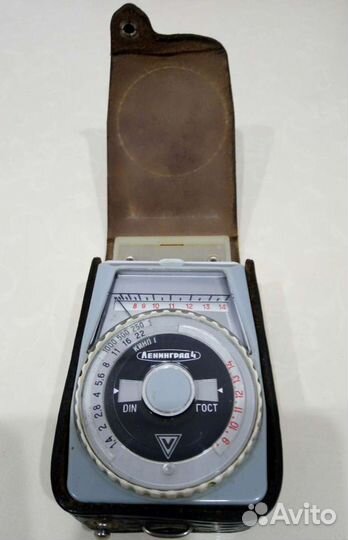 Экспонометр Ленинград 4