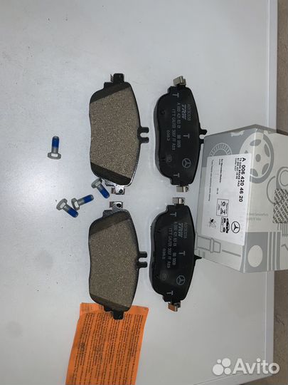 A0064204620 Mercedes тормозные колодки