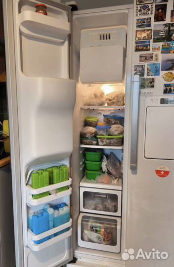 Холодильник Samsung Sibe by Sibe RSJ1kssv