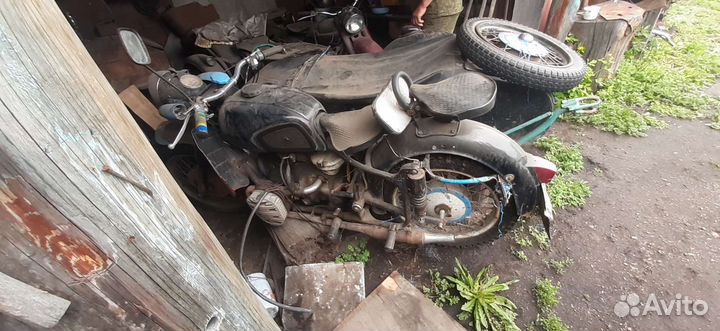 Продам мотоцикл урал