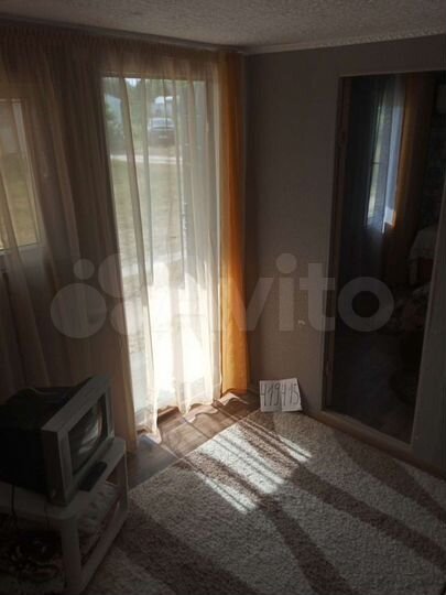 Дом 30 м² на участке 3 сот.