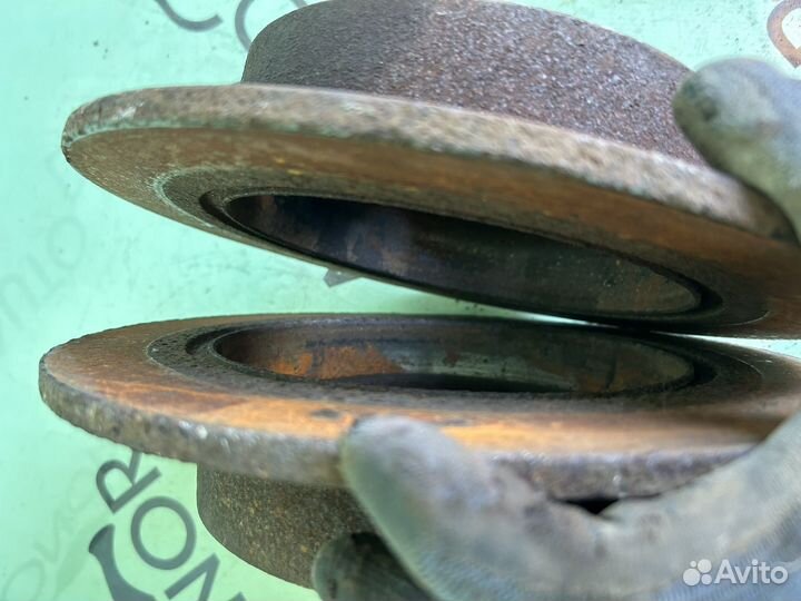 Диски тормозные задние toyota rav 4 xa20