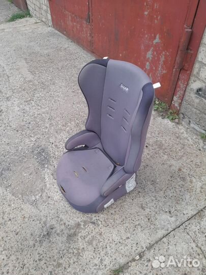 Продаю автомобильное детское кресло