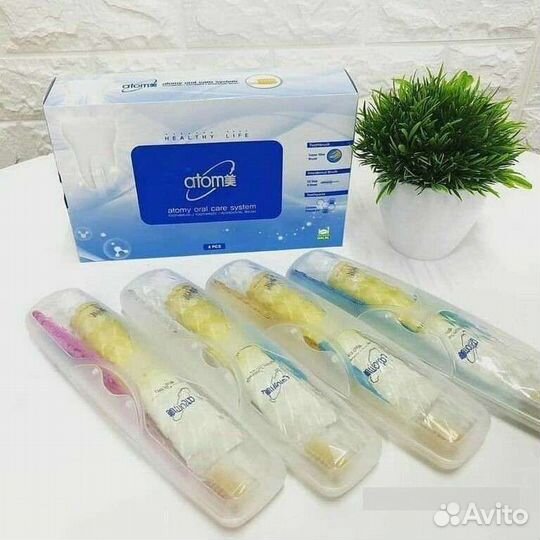 Зубная щетка и дорожный набор, зубные пасты