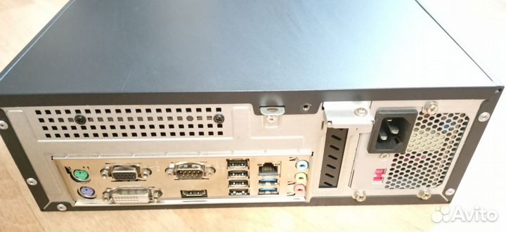 Системный блок Mini-ITX