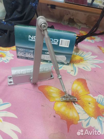 Доводчик дверной