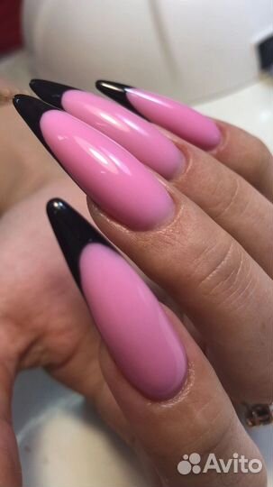 Маникюр педикюр