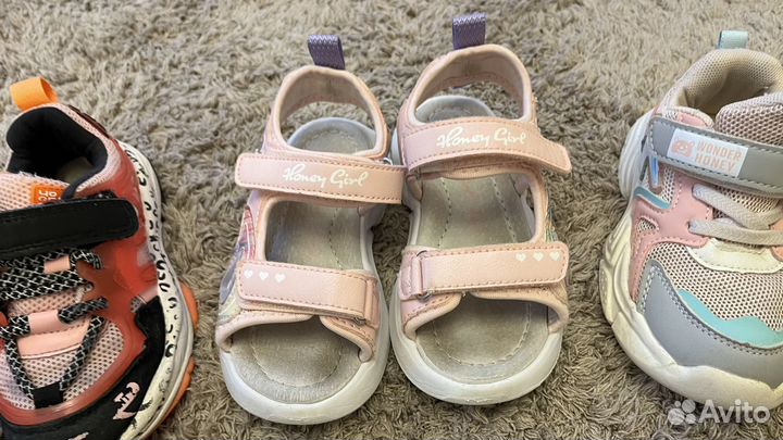 Кроссовки сандалии пакетом