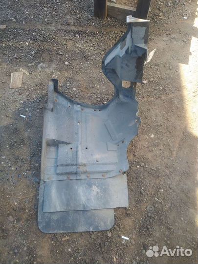 Локер передний в сборе fuso canter 4M50