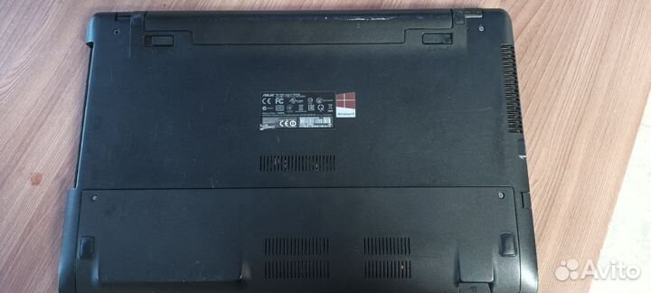 Продам ноутбук на запчасти