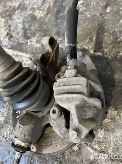 Тормозной суппорт Citroen C4 2006