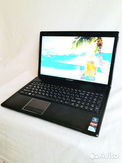 Шустрый ноутбук Lenovo Intel, Radeon, 4Gb/500Gb