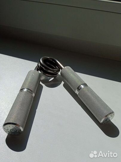 Эспандер кистевой Captains of Crush 3