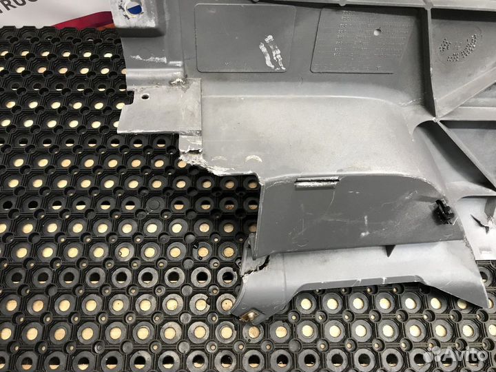 Угол бампера левый Mercedes-Benz Axor