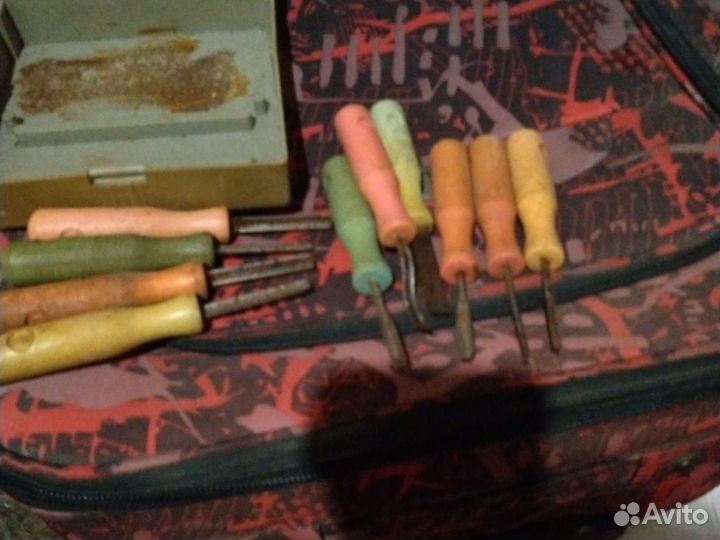 Набор для резьбы по дереву