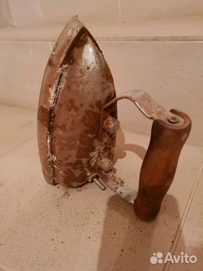 Старый утюг