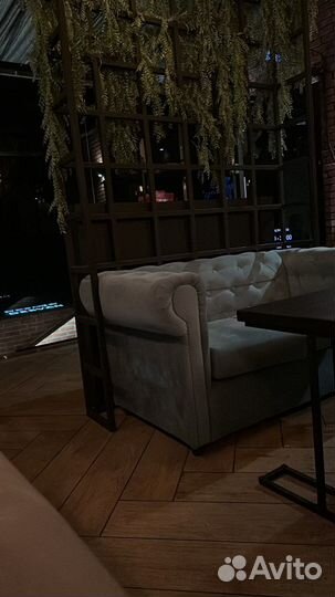 Лаунж-Бар,Lounge Bar