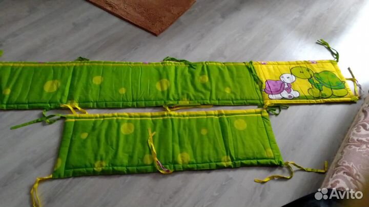 Бортики в детскую кроватку