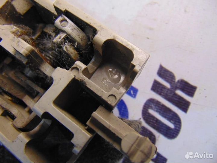 Ручка двери внутренняя правая для Toyota Corolla F