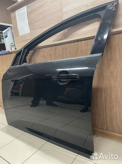 Дверь передняя левая 1810218 Ford Focus 3 рестайл