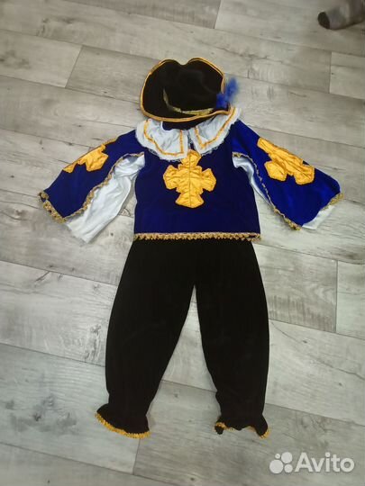 Костюм мушкетера