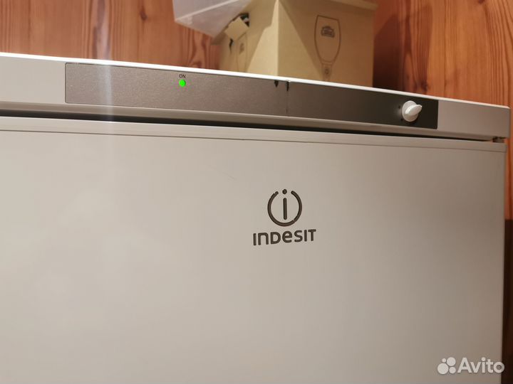 Холодильник indesit st 167.028