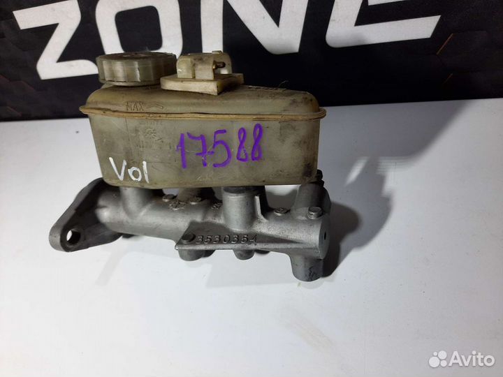 Главный тормозной цилиндр Volvo 960