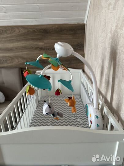 Мобиль на детскую кроватку 