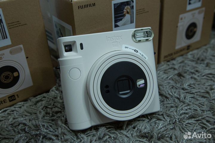 Instax square SQ1
