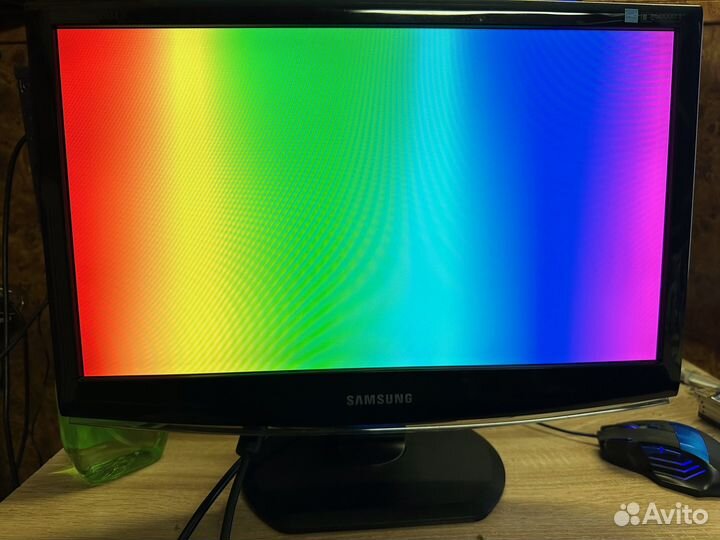 Отличный монитор 20