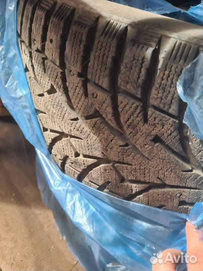 Toyo Snowprox S940 245/45 R19