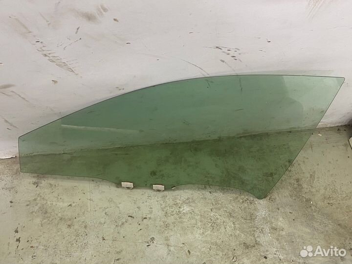 Стекло переднее левое Honda Accord 8