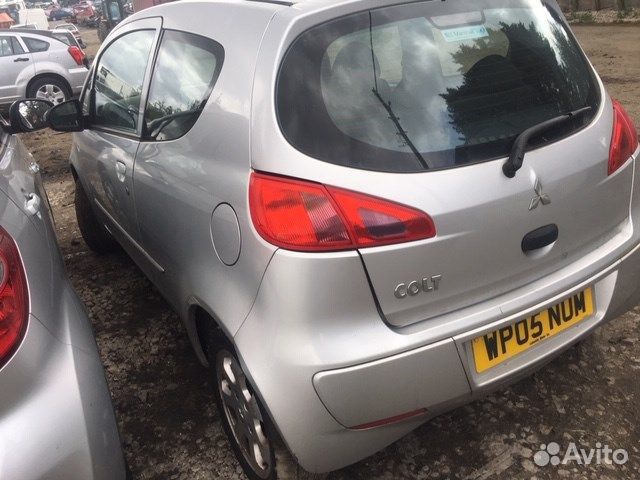 Разбор на запчасти Mitsubishi Colt