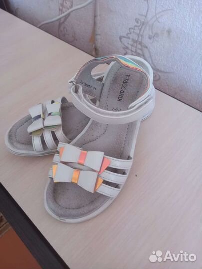 Босоножки для девочки