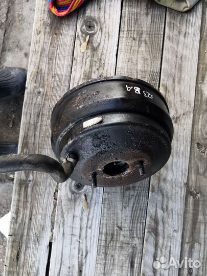 Усилитель тормозов вакуумный Mazda 323F BA