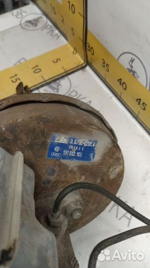 Ваккумный усилитель тормозов Audi 80 B3