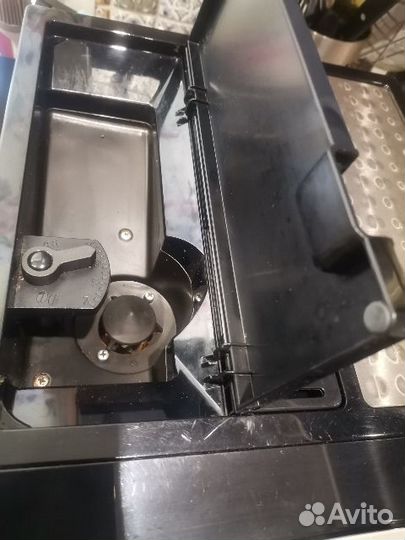 Кофемашина Delonghi