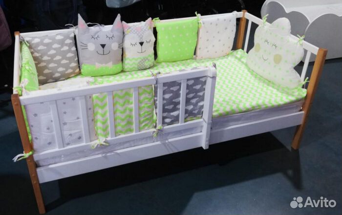 Кроватка высокий борт детская из массива Лисенок