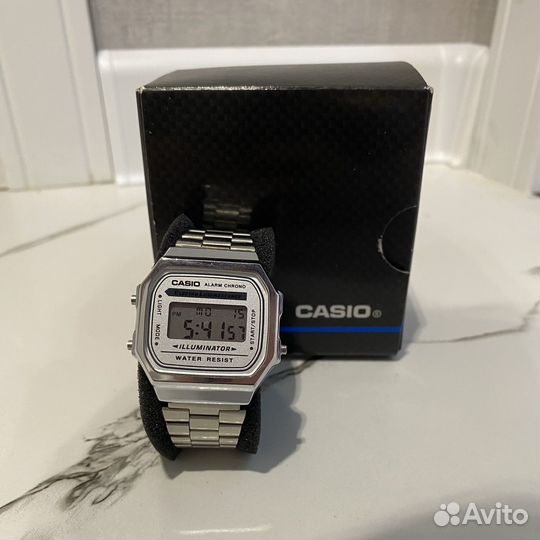 Часы casio